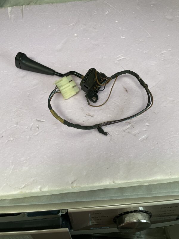 OEM BMW E30 Windshield Wiper washer Stalk Lever - Image 2