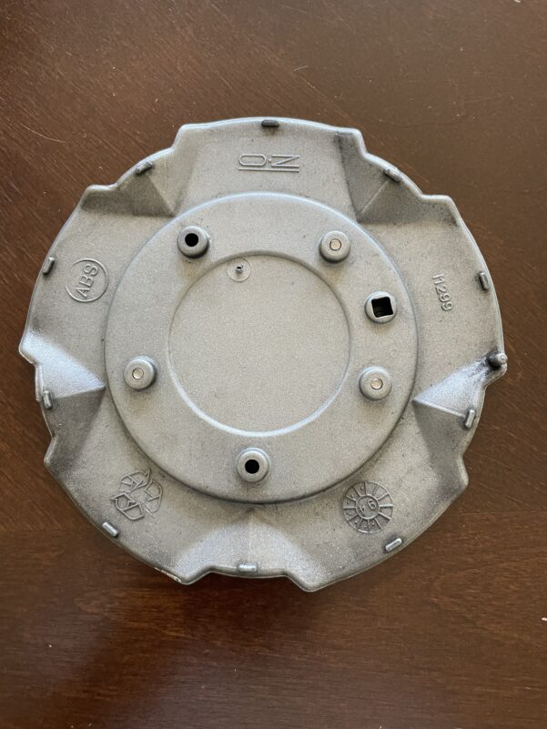 Rare Fittipaldi OZ Center Caps M299 - Image 3