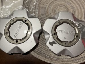 Rare Fittipaldi OZ Center Caps M299